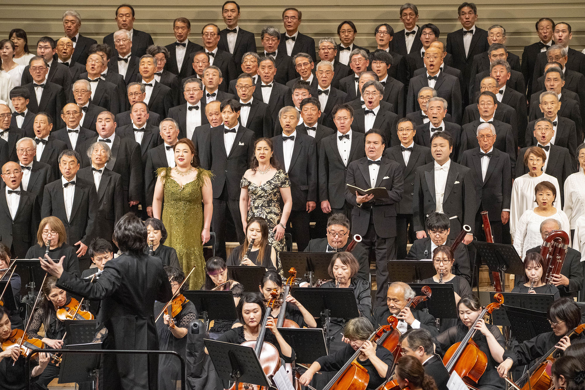 第九演奏会、拍手鳴りやまず